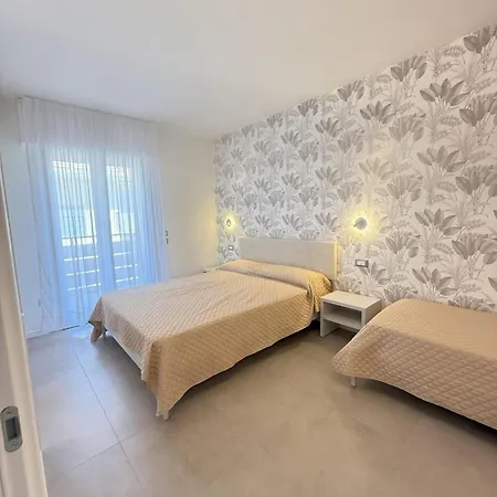 Apartment Elegant And Luminous With Terrace